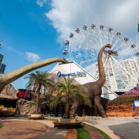 Serunya Dikejar Dinosaurus Di Dinosaur Planet Bangkok