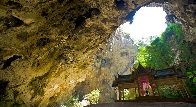 Hasil gambar untuk ROLLER CAVE NATIONAL PARK