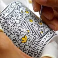 Lihat Produksi Keramik Indah Di Baan Pinsuwan Benjarong Thailand